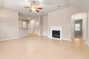 620 Swift Current Dr, Crowley, TX 76036 - Photo 6