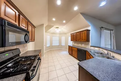 8100 Raven Court, McKinney, TX 75071 - Photo 14