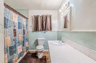 200 4th St, Kerens, TX 75144 - Photo 18