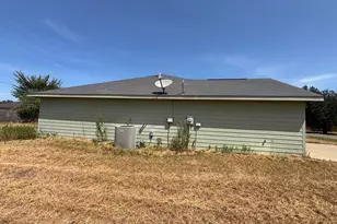 317 Anchor Ln, Gun Barrel City, TX 75156 - Photo 2