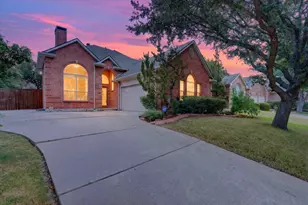 9803 Hickory Hollow Ln, Irving, TX 75063 - Photo 1