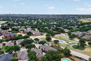 9803 Hickory Hollow Ln, Irving, TX 75063 - Photo 28