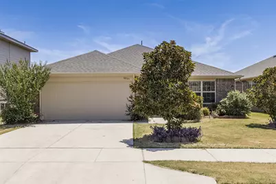 10521 Hartley Lane, Fort Worth, TX 76108 - Photo 1