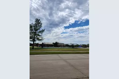 305 Eastland Drive, Lewisville, TX 75056 - Photo 20
