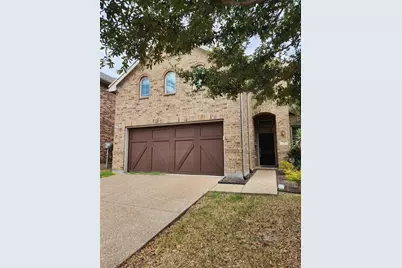 305 Eastland Drive, Lewisville, TX 75056 - Photo 2