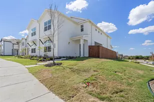 3453 Lake District Ln, Fort Worth, TX 76135 - Photo 2