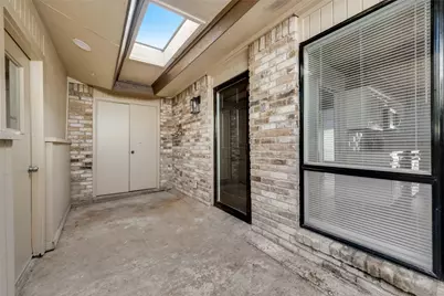 5814 Meadow Wood Lane, Fort Worth, TX 76112 - Photo 6