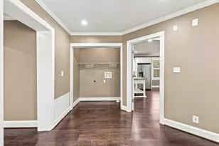 110 S Marable St, West, TX 76691 - Photo 18