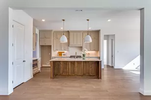1016 Emery Ct, Weatherford, TX 76087 - Photo 12