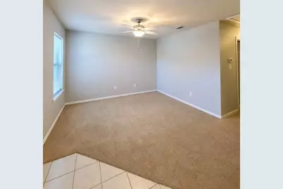 560 W Elm #C, Stephenville, TX 76401 - Photo 2