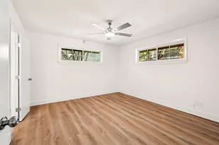 921 Bromwich St, Garland, TX 75040 - Photo 28