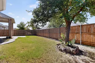 1433 Cherry Blossom Ln, Celina, TX 75078 - Photo 32