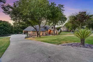 132 N Star Crossing Ln, Weatherford, TX 76088 - Photo 4