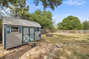 142 Iowa Pl, Van, TX 75790 - Photo 16