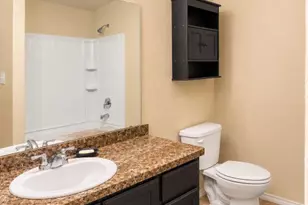 127 Creekview Dr, Azle, TX 76020 - Photo 14