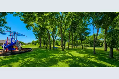 127 Creekview Drive, Azle, TX 76020 - Photo 34