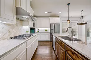 8100 Paisley, The Colony, TX 75056 - Photo 6
