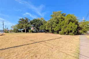 1723 Haltom Rd, Haltom City, TX 76117 - Photo 6