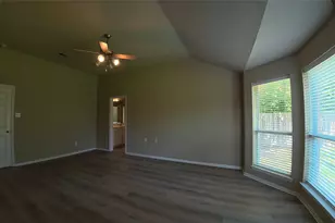 4041 Summerhill Ln, Fort Worth, TX 76244 - Photo 18