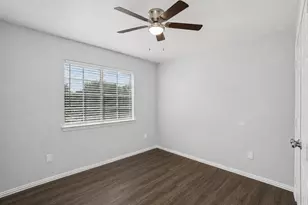 4011 Preferred Pl, Dallas, TX 75237 - Photo 6