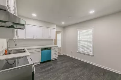 5729 Wellesley Avenue, Fort Worth, TX 76107 - Photo 22