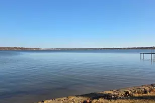 264 Oak St, Nocona, TX 76255 - Photo 2