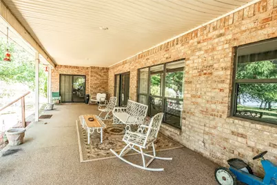 264 Oak Street, Nocona, TX 76255 - Photo 18
