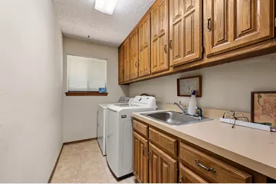 5709 Glacier Lake Drive, Arlington, TX 76013 - Photo 18