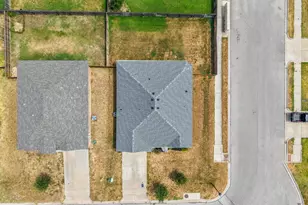 11101 Beckon, Waco, TX 76708 - Photo 2
