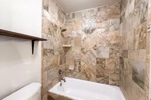 220 Grand Meadow Dr, Fort Worth, TX 76108 - Photo 10