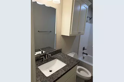 303 N Colbert Avenue, Sherman, TX 75090 - Photo 8