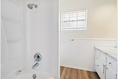 300 College Street #E, Arlington, TX 76010 - Photo 16