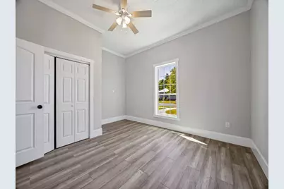 917 W Sears Street, Denison, TX 75020 - Photo 16
