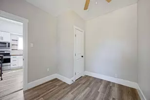 917 W Sears St, Denison, TX 75020 - Photo 12