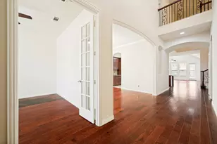 10809 Grecian Dr, McKinney, TX 75072 - Photo 2