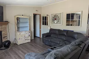 206 Oak St, Blue Ridge, TX 75424 - Photo 2