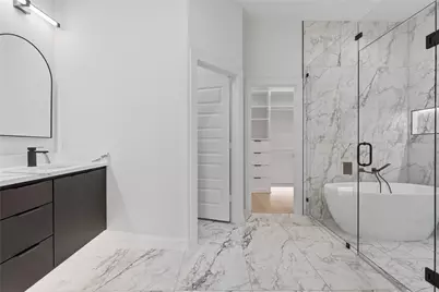 1327 E Waco Avenue, Dallas, TX 75216 - Photo 22