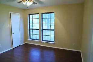 7624 Cedarhill Rd, Watauga, TX 76148 - Photo 6