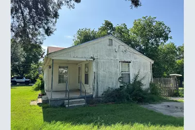 7704 Longfield Drive, White Settlement, TX 76108 - Photo 2