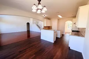 217 Green Acres Dr, Murphy, TX 75094 - Photo 2