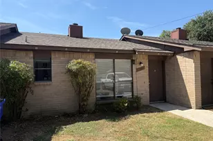 409 W 3rd St, Kennedale, TX 76060 - Photo 2