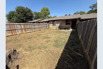 409 W 3rd Street #411, Kennedale, TX 76060 - Photo 16