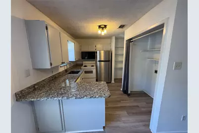 409 W 3rd Street #411, Kennedale, TX 76060 - Photo 10