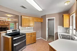 31003 Doe Run Ct, Whitney, TX 76692 - Photo 8
