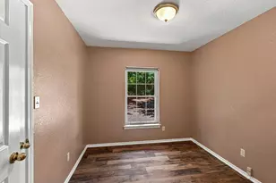 31003 Doe Run Ct, Whitney, TX 76692 - Photo 12