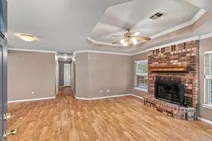 31003 Doe Run Ct, Whitney, TX 76692 - Photo 2