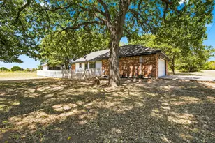 31003 Doe Run Ct, Whitney, TX 76692 - Photo 28