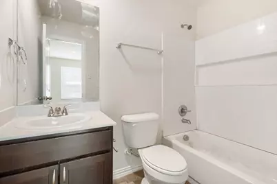 2005-2007 Jb Jackson Jr Boulevard, Dallas, TX 75210 - Photo 18