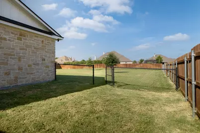 612 Sienna Bend Trail, McGregor, TX 76657 - Photo 36