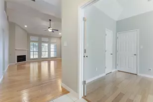 7659 Crosstimbers Ln, North Richland Hills, TX 76182 - Photo 4